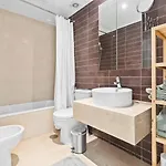 Luxury Penthouse Rooftop Sea & Golf Views Prázdninový dům Estepona