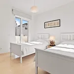 펜션 Luxury Penthouse Rooftop Sea & Golf Views