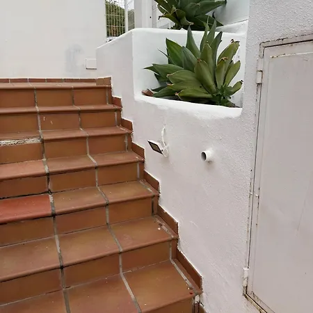 בית נופש Luxury Penthouse Rooftop Sea & Golf Views אסטפונה