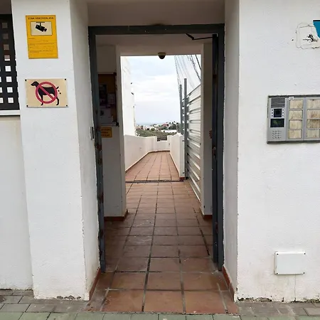 בית נופש Luxury Penthouse Rooftop Sea & Golf Views *