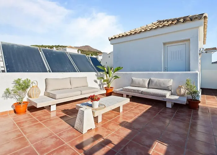 Luxury Penthouse Rooftop Sea & Golf Views Holiday home Estepona